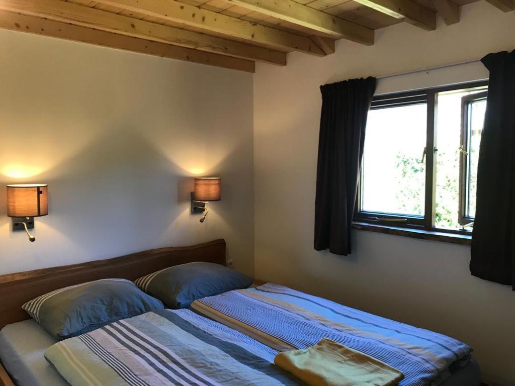 Heerlijk Huisje Vlakbij De Duinen Van 우스트부르네 외부 사진